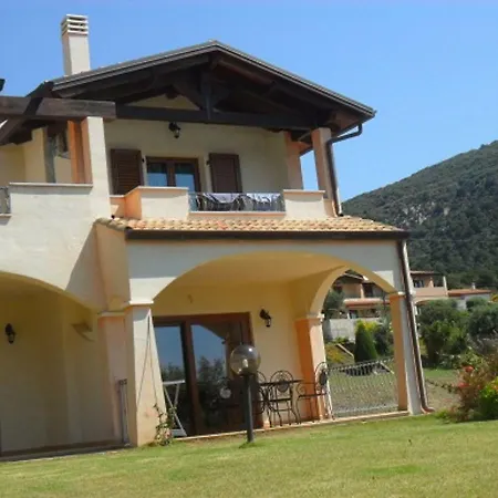 Villa Via Giosue Carducci Chia